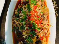 凉拌土鸡-黄桷树老店黄鲶鱼鱼庄