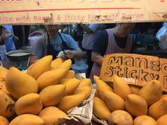 -芒果糯米饭摊子