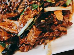 -梅飞酒家(名辉豪庭店)