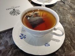 -LESCEDARS Brasserie Bistro香柏树