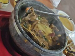 -墨脱石锅椰子鸡•海鲜糟粕醋(榆亚路店)