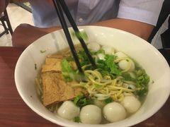 -小槟城美食馆