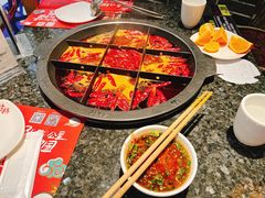 -井格重庆火锅(临平银泰城店)