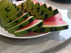 -何适山庄(水长城P2停车场店)