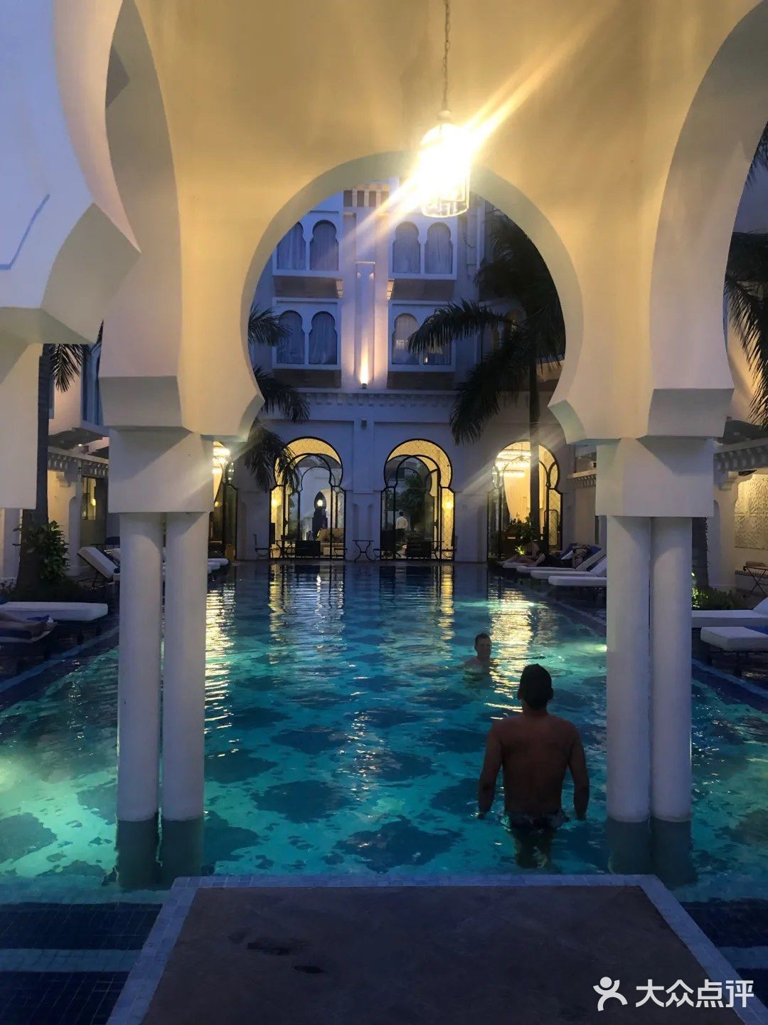 暹粒旅行酒店住宿攻略[礼花]