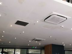 -星巴克臻选(莘庄仲盛店)