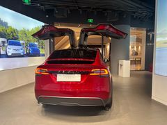-TESLA 特斯拉(上海太古汇体验店)