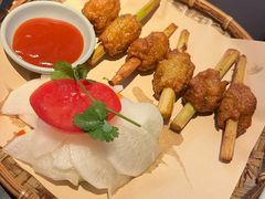 -大头虾越式风味餐厅(光明广场店)