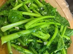 -雷祖芳老妈蹄花店