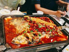 -里岛烤鱼(东港凯虹广场店)