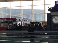 -星巴克(香港国际机场44号闸店)