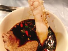 -鲜入围煮花胶鸡海鲜火锅