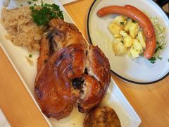 脆烤猪膝-普拉那啤酒坊Paulaner(凯宾斯基饭店)
