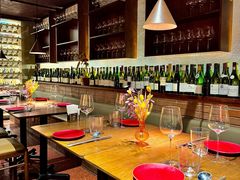 -肆海小川菜酒馆Wine Bistro (青年路店)