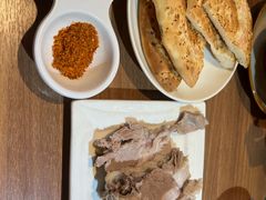 -贯贯吉·清真餐厅(浙江中路店)