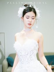 -派丽莫Pellimo原创设计婚纱品牌