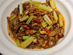 -九锅一堂酸菜鱼(万达广场店)