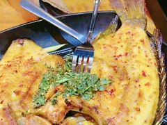 香茅草烤罗非鱼-云海肴·云南小炒·汽锅鸡(天津国金汇店)