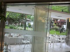 -亮马河饭店翠雅咖啡厅