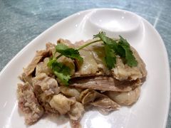 -侬佳蒸菜馆(听潮店)