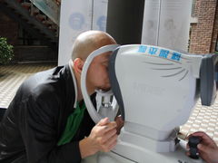 -上海和平眼科医院