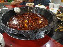 -烧哥美蛙肥肠鱼火锅·十五年社区店