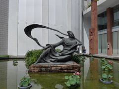 -广州人民艺术中心