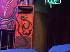 -工人俱乐部剧场杂技表演