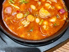 版纳油呛蒜香墨鱼仔-云海肴·汽锅鸡·云南菜(美罗城店)