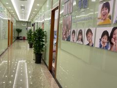 -茂菊口腔连锁(浦东南路店)