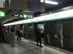 -平安里(地铁站)
