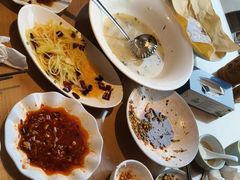 -严记小天府酸菜鱼(西四路店)