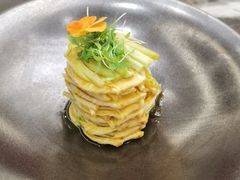 -南京悦客假日酒店