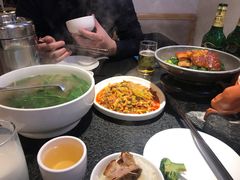 -万重锦·人文川菜馆(骡马市店)