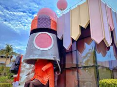 -水桶王国主题餐厅·聚会·生日派对·亲子活动·家庭套餐(亚龙湾希尔顿店)