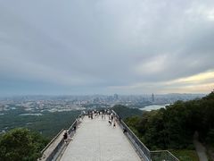 -紫金山山顶公园