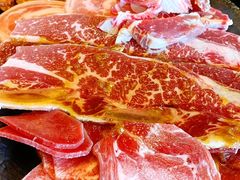 -金刚山黑牛炭火自助烤肉(西大望路店)