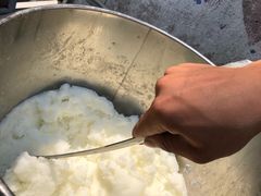 -闫家驴肉老店(华电一校店)