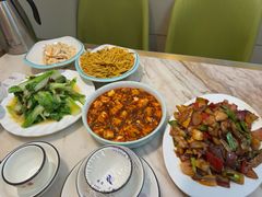 -川人川菜馆·小龙虾·鲜虾现做(黄山路店)