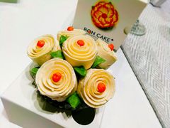 杯子蛋糕-BONCAKE裱花蛋糕(万象汇店)