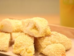 -奈雪的茶(亨特国际广场店)