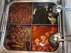 四宫格锅底-海底捞火锅(南开鲁能城店)