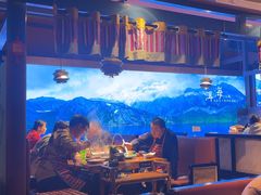 -老牌坊云南鱼豆花火锅(哈西万达店)