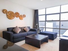 -青岛海尔洲际酒店