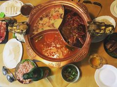 -江湖餐厅–重庆九宫格老火锅