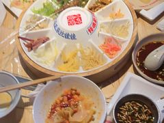 -怪噜范·老贵阳街头名小吃(汇金星力城店)