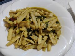 -天乐农家鱼头王(天目湖店)