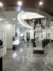 -INSTYLE造型·明星店