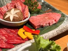 -炼火烤肉店