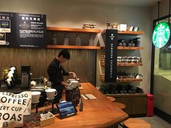 -星巴克臻选(北京银泰店)
